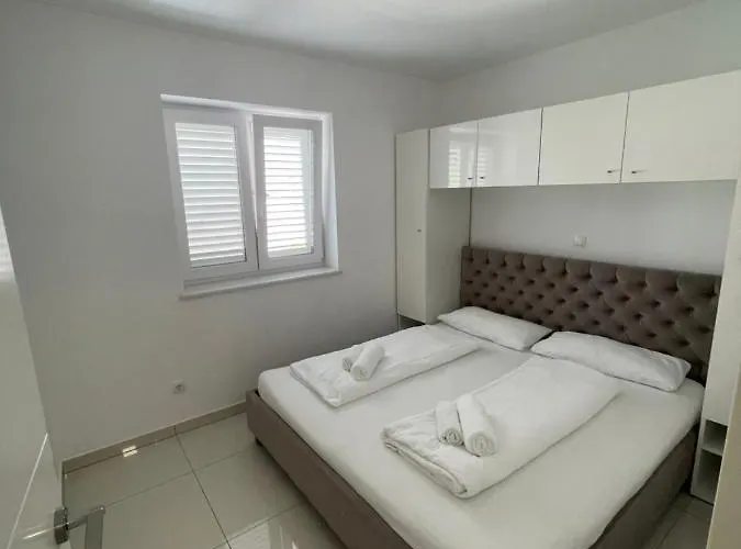 San Antonio-exclusive Baška